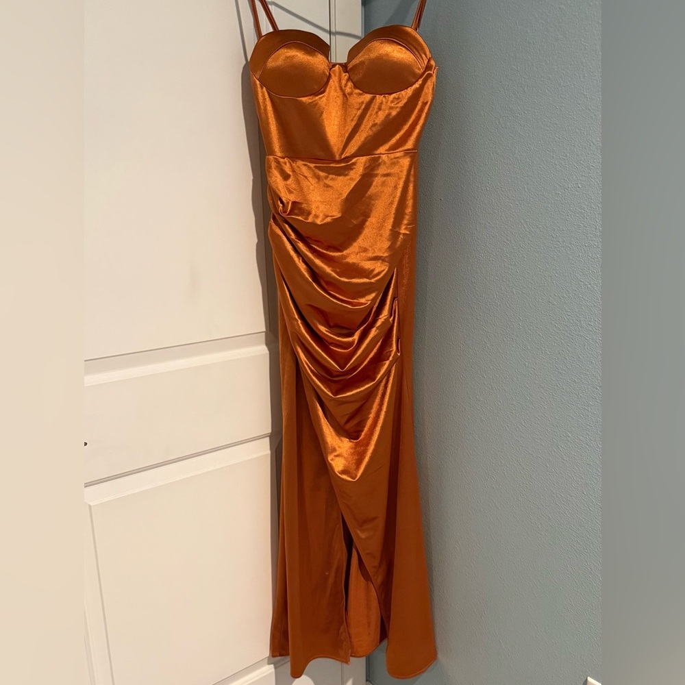 Stunning Burnt Orange/Rust Alamour Nevali TWIN Small - Picture 7 of 9